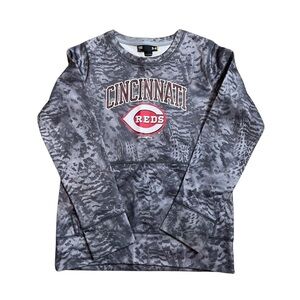 Under Armour Cincinnati Reds gray Camo all over print youth M long sleeve shirt
